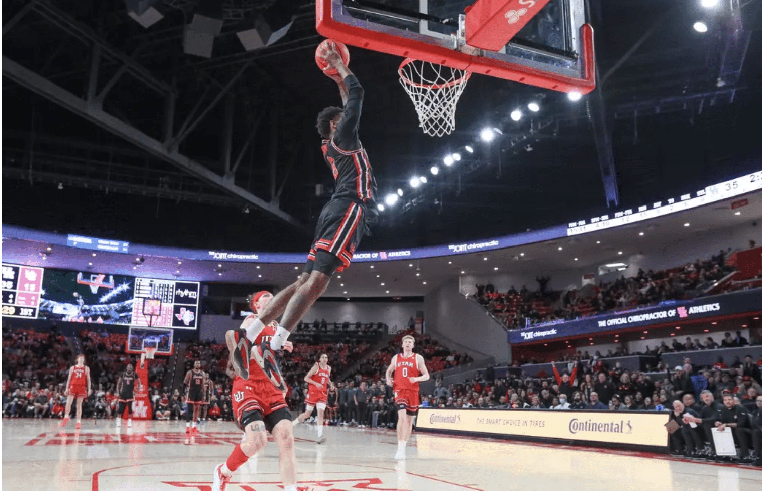 Houston basketball beats Utah (Photo credit: Houston Athletics Stephen Pinchback)